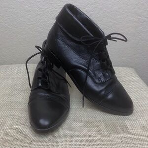 Prima Royale Black Leather Ankle Lace Up Booties size 8.5